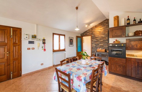 Strada in Chianti Villa | Wonderful private villa with WIFI, hot tub, private pool, TV, pets allowed, panoramic view, parking
