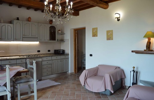 Lisciano Niccone Villa | Private Villa with Pool, Terrace & Panoramic Views Near Cortona