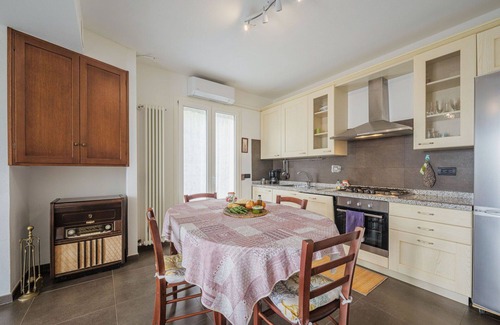 Sestri Levante House | Private Villa for 4 with Ocean View, A/C & Great Amenities