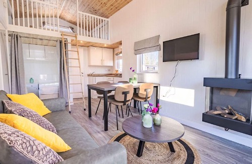 Municipality of Stede Broec House | Inviting Private Villa for 4 with WIFI, TV & Terrace