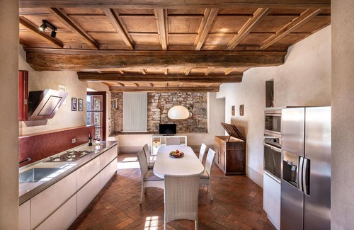 Villabuona Villa | Private Villa with Pool & Panoramic Views Near Lucca