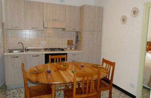 Chiusanico House | Private Villa for 6 with Ocean View, Pet Friendly Amenities