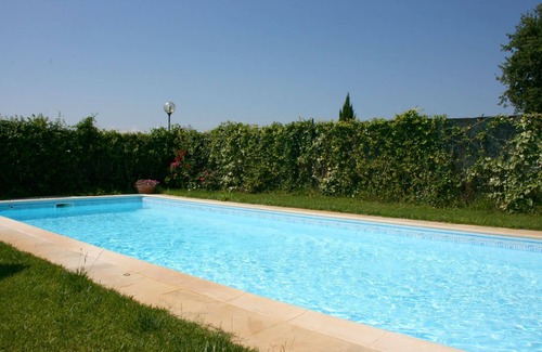 Lucignano Villa | Premier Private Villa with Pool for 12 Guests - Rated 10/10