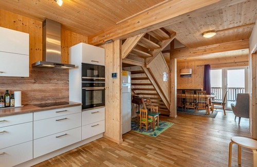 Bad Sankt Leonhard im Lavanttal House | Delightful Private Villa for 8 with Scenic Terrace and WIFI