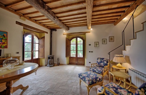 Montalcino Villa | Private Villa for 8 with Pool, WIFI & Panoramic Views