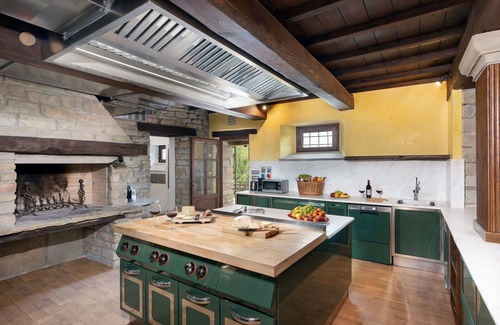 Firenzuola Villa | Private Villa with Pool and Panoramic Views, Ideal Getaway