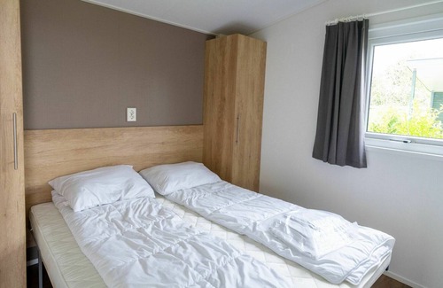 Enkhuizen House | Wonderful private villa for 4 guests with WIFI, TV, terrace and parking