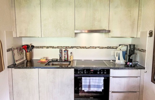 Bouveret House | Inviting Villa for 4 with WIFI, Pets Welcome & Spa Access