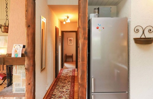 Bouveret House | Inviting Villa for 4 with WIFI, Pets Welcome & Spa Access