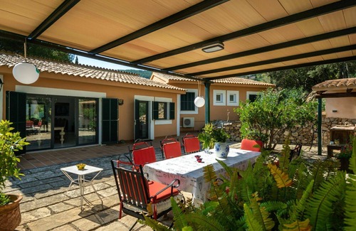 Urbanitzacio Es Verger House | Elegant Private Villa with Pool and Panoramic Ocean Views