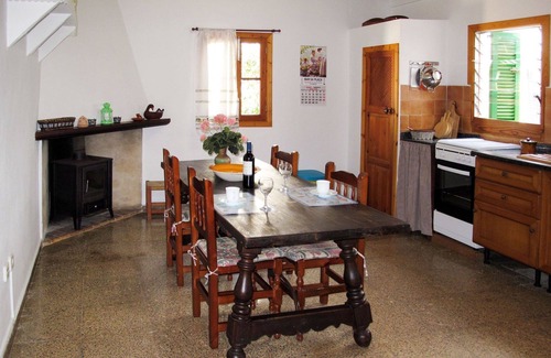Cala Llombards House | Cozy Villa with Oceanfront Views and Pet-Friendly Perks