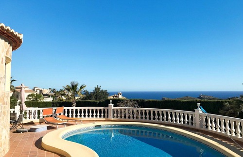 Benitachell House | Private Villa with Pool and Ocean Views - Ideal Getaway