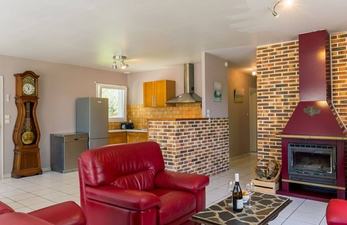 Plouescat House | Idyllic Private Villa for 4 with Ocean Views & Wifi