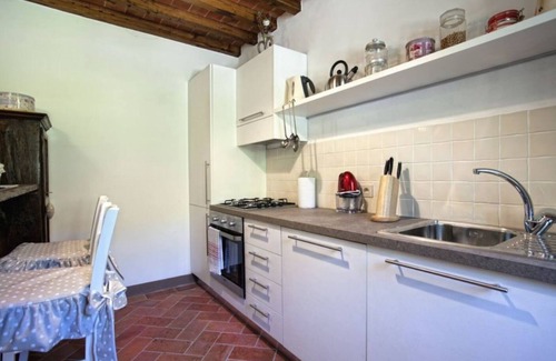 Cortona Villa | Inviting Villa with Private Pool, Hot Tub & Family Amenities