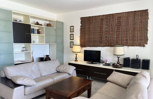 Artallo Villa | Elegant Villa for 10 with Pool, Hot Tub & Ocean View