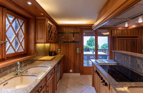 Ollon House | Wonderful private villa for 10 guests with private pool, TV, terrace and panoramic view