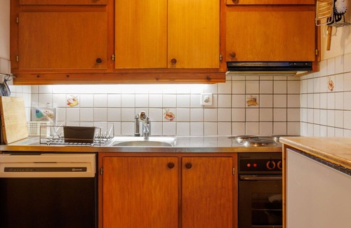 Zinal House | Inviting Private Villa for 10 with Panoramic Views & WIFI