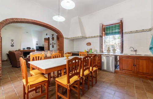 Vera Beach House | Private Villa for 12 with Pool, Ocean Views & Wifi