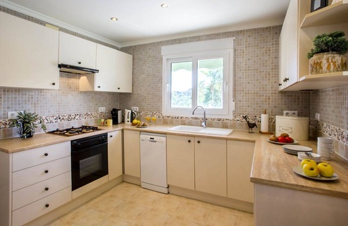 Orba House | Private Villa for 6 with Pool, Ocean View & Modern Amenities