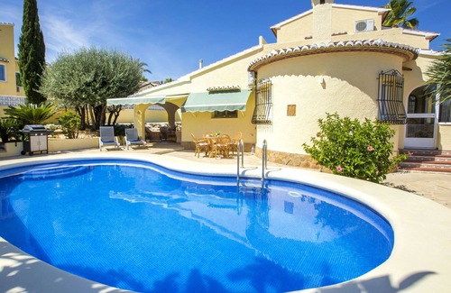 Orba House | Private Villa for 6 with Pool, Ocean View & Modern Amenities