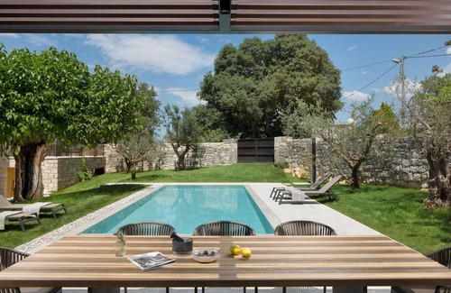 Kirmenjak Villa | Private Villa for 10 with Pool, Hot Tub & Ocean View