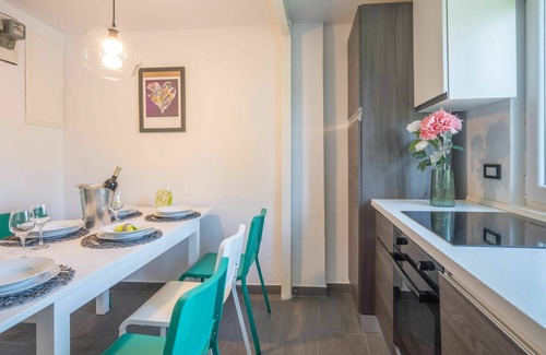 Piroviste House | Private Villa for 8 with Pool, Hot Tub & Lake Views