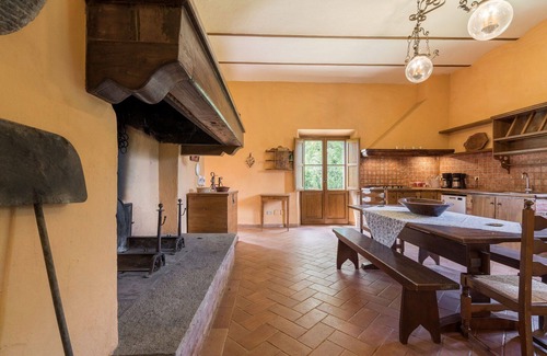 Bucine Villa | Private Villa with Pool, Pets Welcome & Panoramic Views