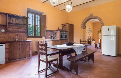 Bucine Villa | Private Villa with Pool, Pets Welcome & Panoramic Views