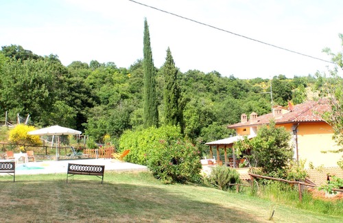 Pieve di Chio Villa | Inviting Villa for 6 with Private Pool & High Guest Rating