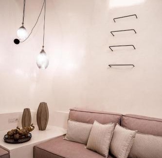 Exo Gonia Villa | Enchanting Santorini Villa with Outdoor Jacuzzi & Views