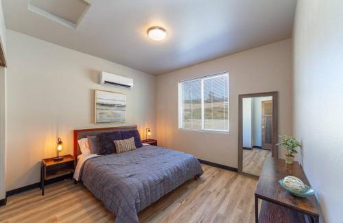 Valley House | Scenic Triplex Unit with Hot Tub and Breathtaking Lake Views