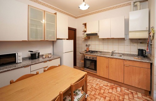 Laveno House | Wonderful villa for 5 guests with WIFI, TV, terrace, pets allowed and parking