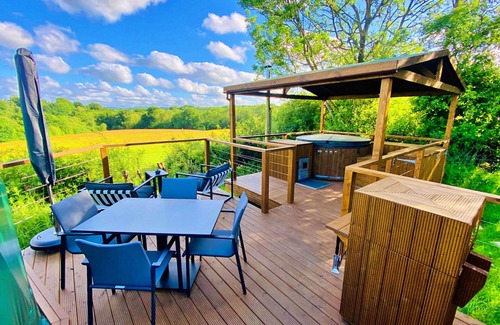 Chiddingstone Hoath House | Wonderful villa for 4 people with WIFI