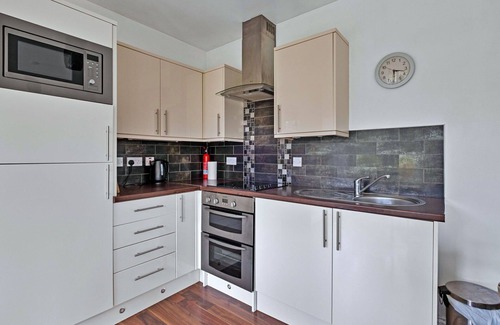 Lochgilphead House | Wonderful villa for 2 guests with WIFI, terrace and pets allowed