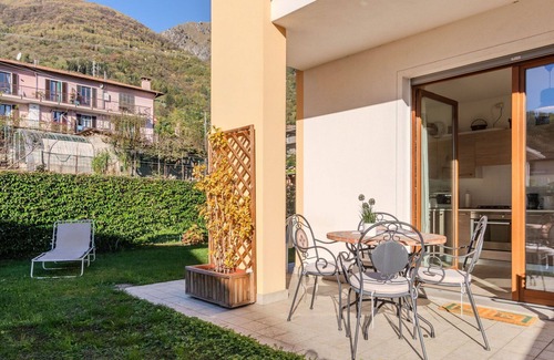 Musso House | Charming Villa: Lake View, Spa & Family-Friendly Amenities