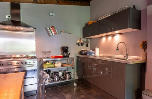 Asti House | Wonderful villa for 9 guests with WIFI, TV and pets allowed