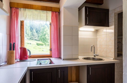 Vitkovice House | Inviting Villa for 6 with Pets, WiFi, and Panoramic Views