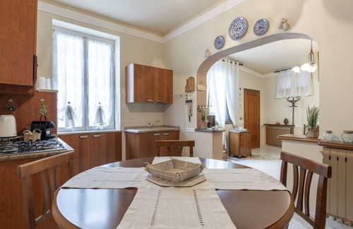 Dolceacqua House | Cozy Villa for 4 with Ocean View, Kitchen & Balcony