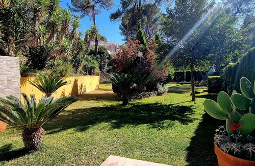 Xativa Villa | Family-Friendly Villa with Ocean View Near Scenic Town