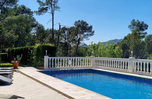 Xativa Villa | Family-Friendly Villa with Ocean View Near Scenic Town