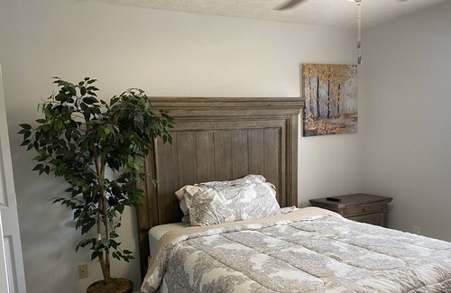 Gunter Afs House | Wonderfully Quiet, Comfortably Adorable, Peaceful, & Cozy.