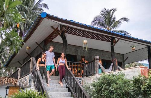 Ko Pha-ngan Resort | Enchanting Wonderland Healing Center with Oceanfront Spa