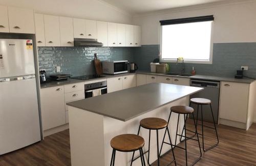 Evans Head House | Discover Wonders 1: Family-Friendly Hotel in Evans Head