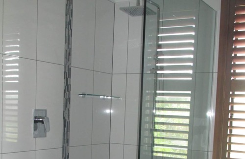 Wongaling Beach Apartment | Beachfront Wongalinga: Perfect for Families & Rated 10/10