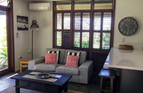 Wongaling Beach Apartment | Beachfront Bliss: Wongalinga 2 Bedroom with Kitchen Amenities