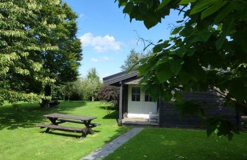 Wavre House | Oceanfront Retreat: Guest Rated 9.5 with Pool & Restaurant