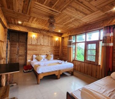 Theog House | Wood Heaven Farms