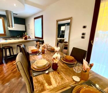 Pescara Apartment | Experience Wood Luxury House: Family-Friendly Retreat with Hot Tub