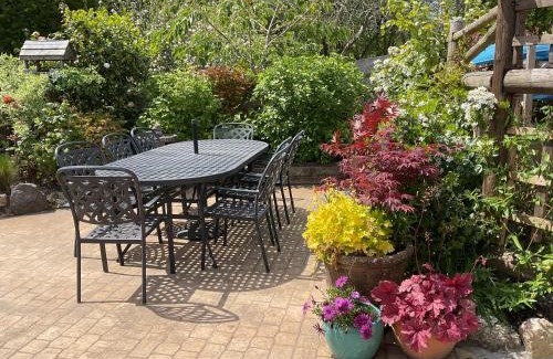 Mylor Bridge House | Woodbine Cottage: 4-Star Pet-Friendly Getaway with High Ratings