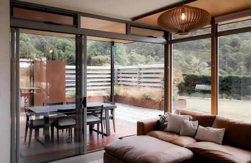 Woodbridge House | Woodbridge Hill Country Escape